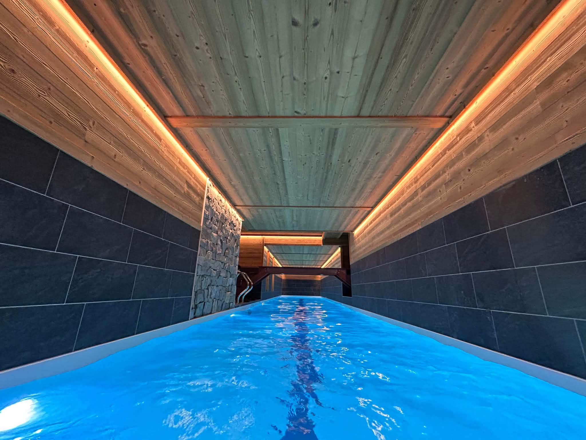 Piscine intérieure de 20 m
